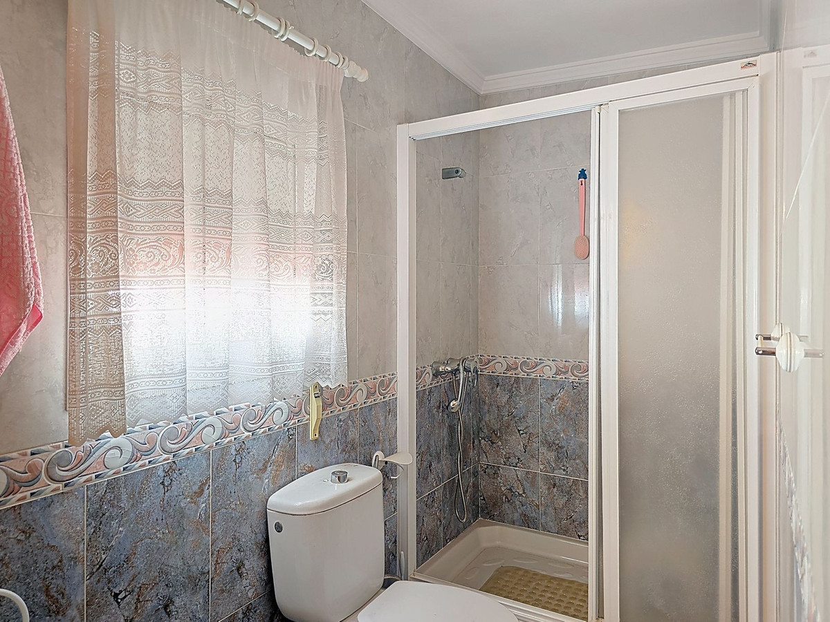 Se vende Adosada de 3 dormitorios en Costa Del Sol East, Málaga, España
