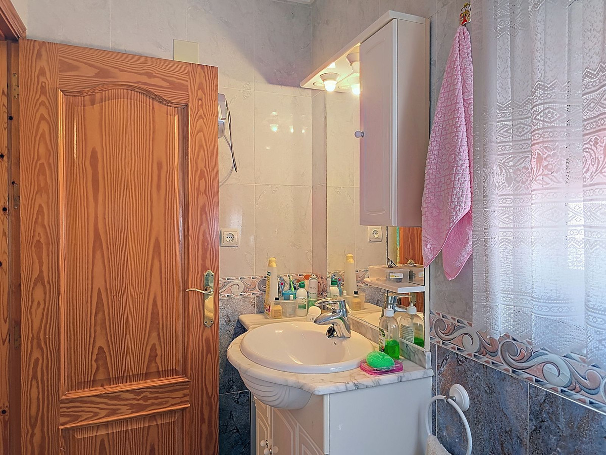 Se vende Adosada de 3 dormitorios en Costa Del Sol East, Málaga, España
