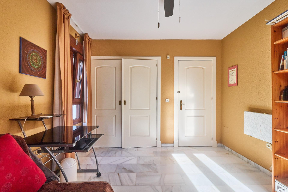 Se vende Villa - Chalet de 4 dormitorios en Costa Del Sol, Málaga, España