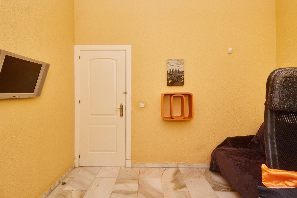 Se vende Villa - Chalet de 4 dormitorios en Costa Del Sol, Málaga, España