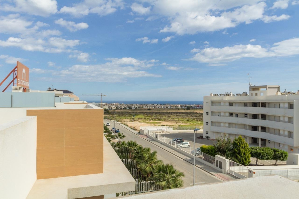 3 Bed Apartment for sale in Los Dolses Costa Blanca, Alicante, Spain