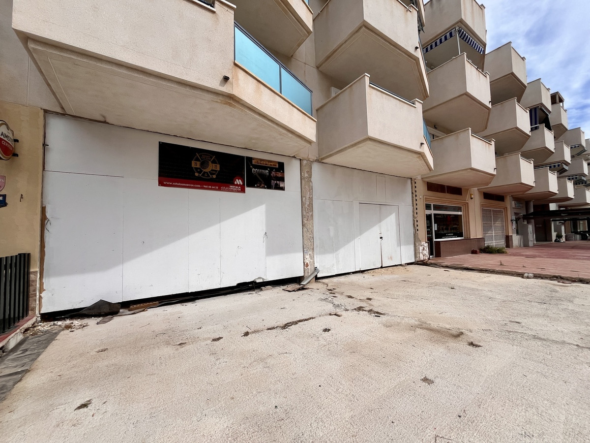 Commercial unit for sale in La Zenia Costa Blanca, Alicante, Spain