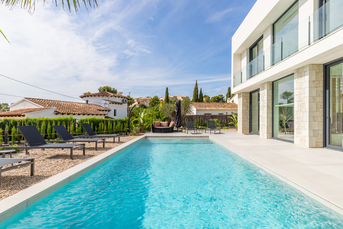 4 Bed Townhouse for sale in Benissa Costa Blanca, Alicante, Spain