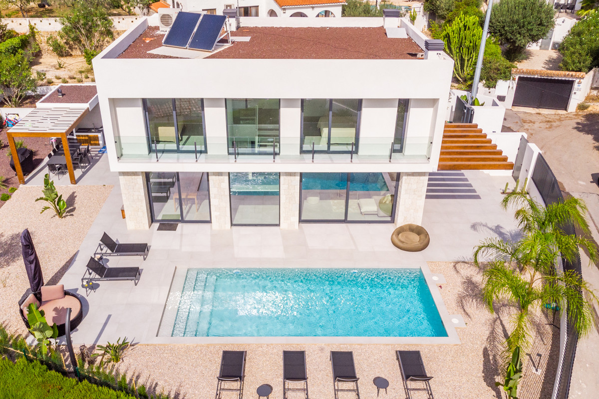 4 Bed Townhouse for sale in Benissa Costa Blanca, Alicante, Spain