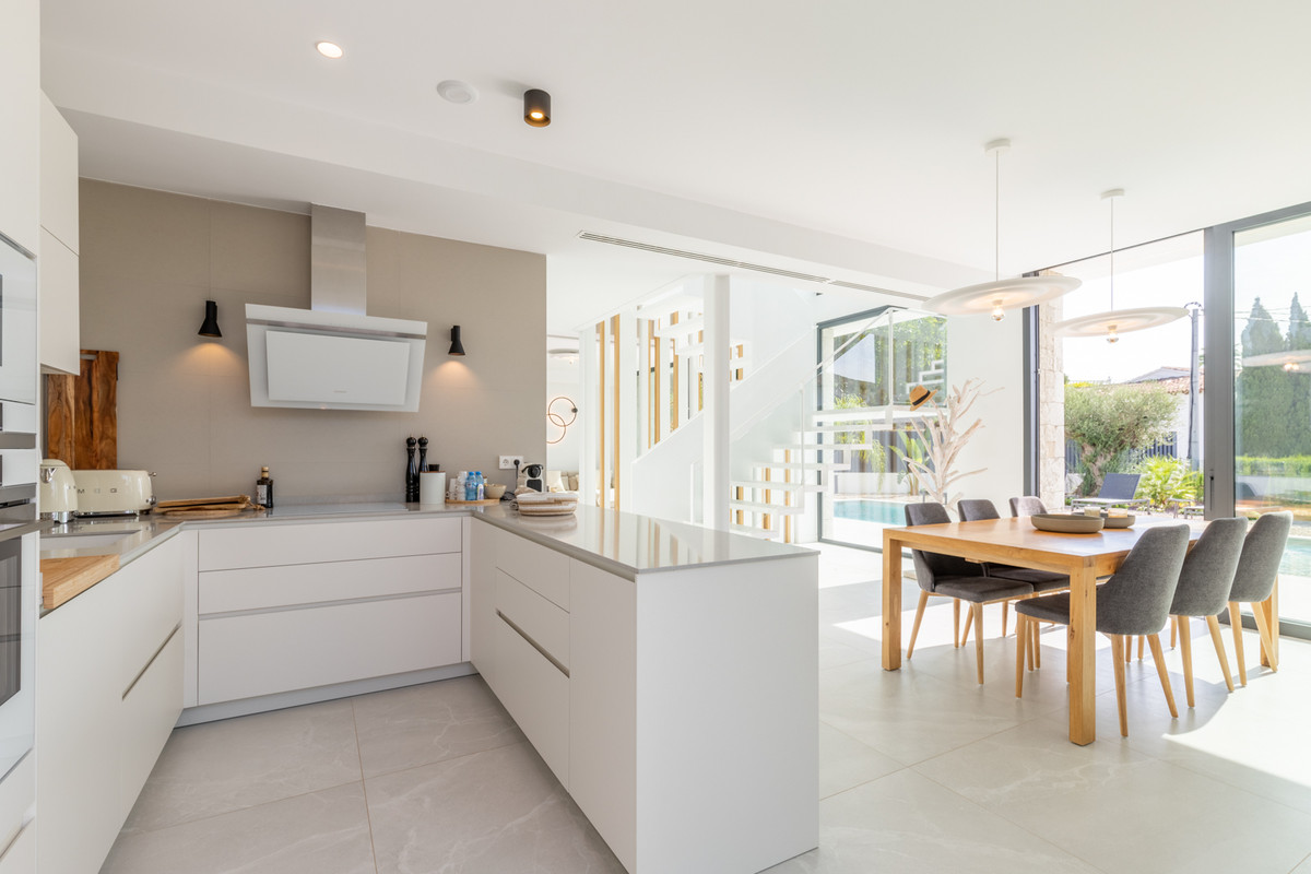4 Bed Townhouse for sale in Benissa Costa Blanca, Alicante, Spain