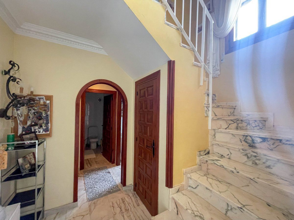 4 Bed Townhouse for sale in Montemar Costa Blanca, Alicante, Spain