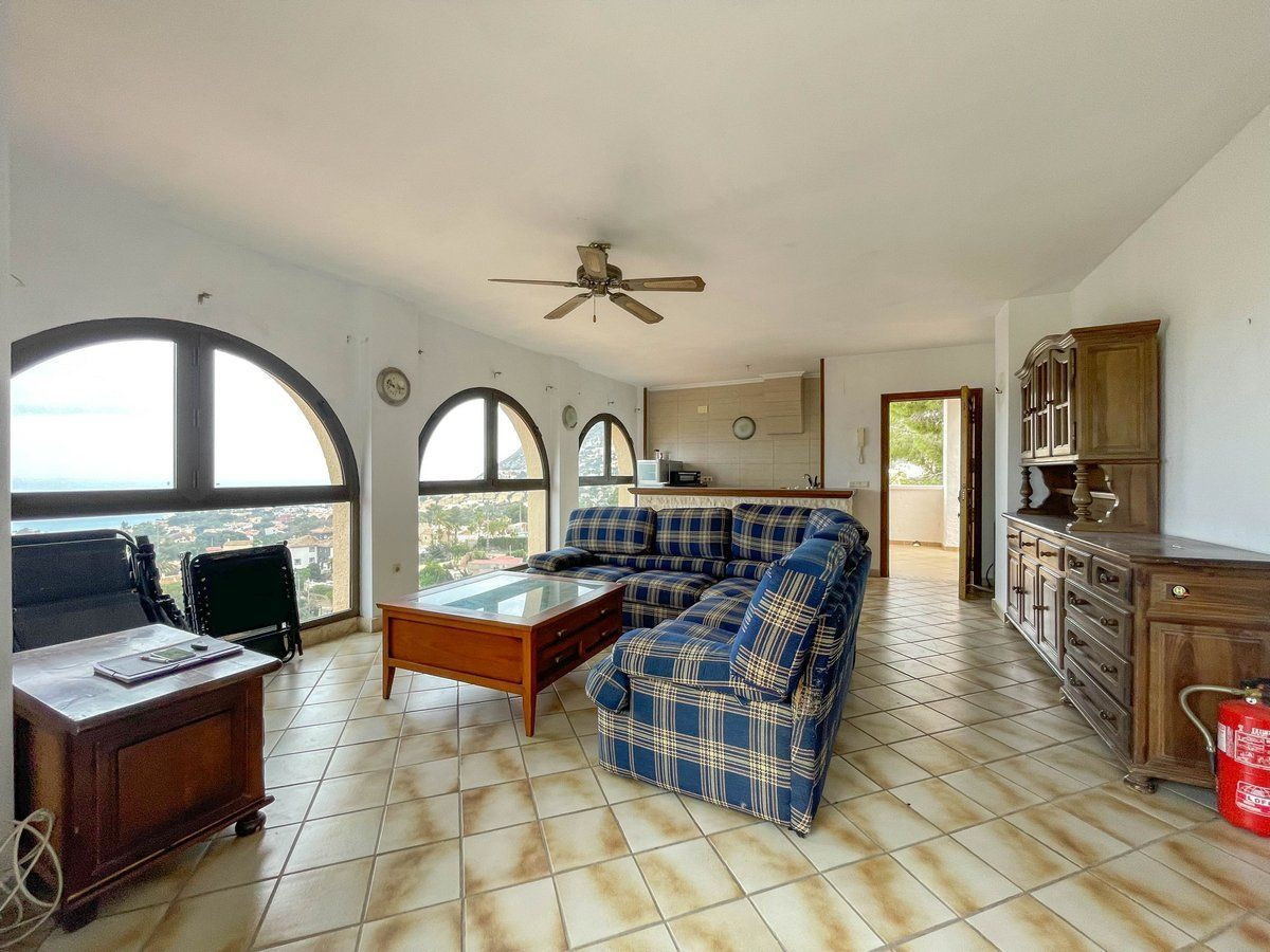 5 Bed Commercial unit for sale in Calpe Costa Blanca, Alicante, Spain