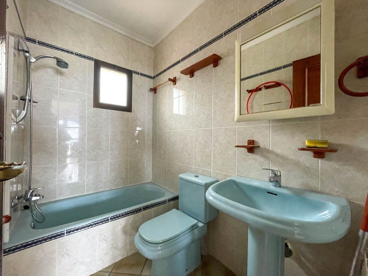 5 Bed Commercial unit for sale in Calpe Costa Blanca, Alicante, Spain