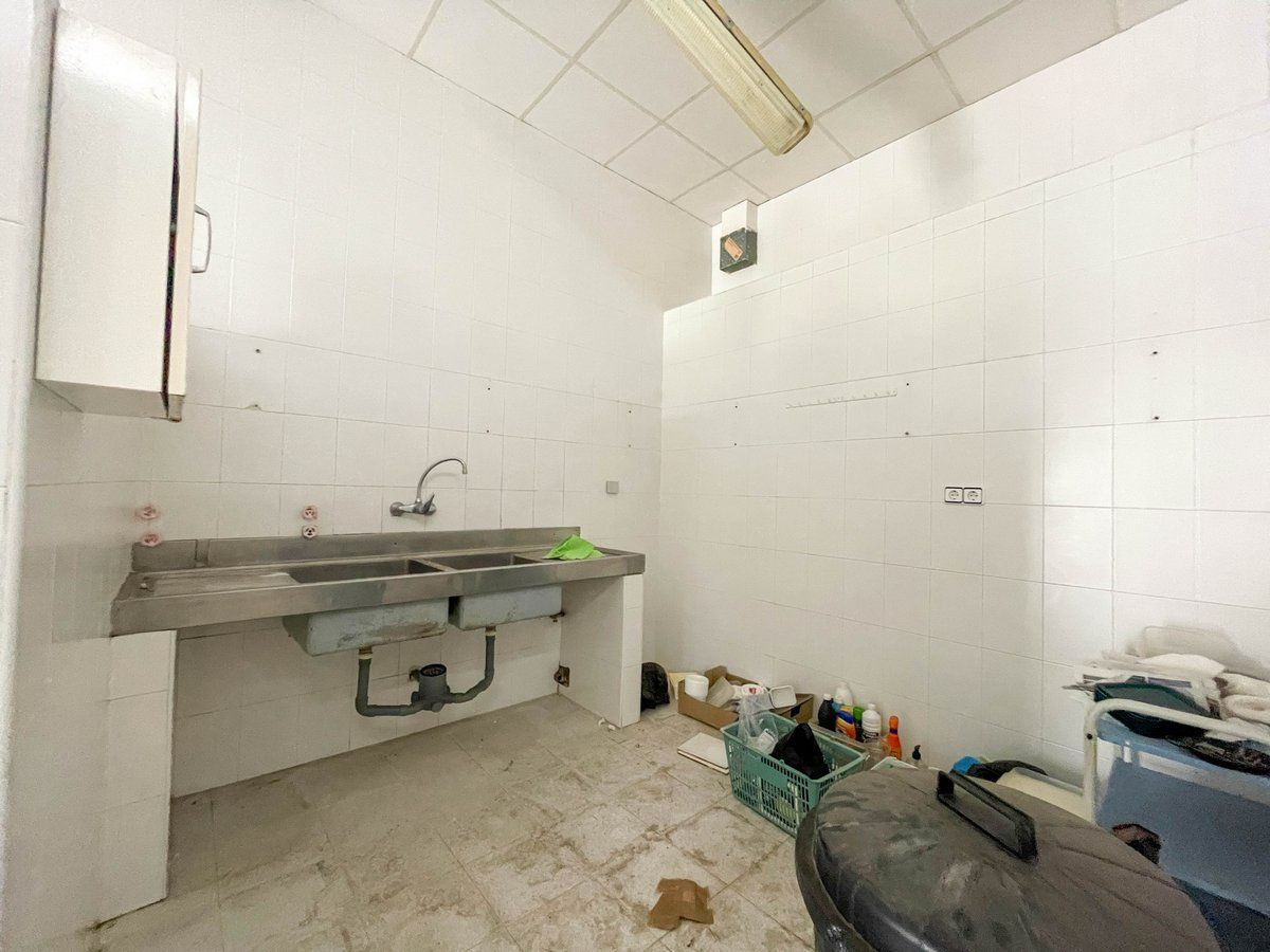 5 Bed Commercial unit for sale in Calpe Costa Blanca, Alicante, Spain