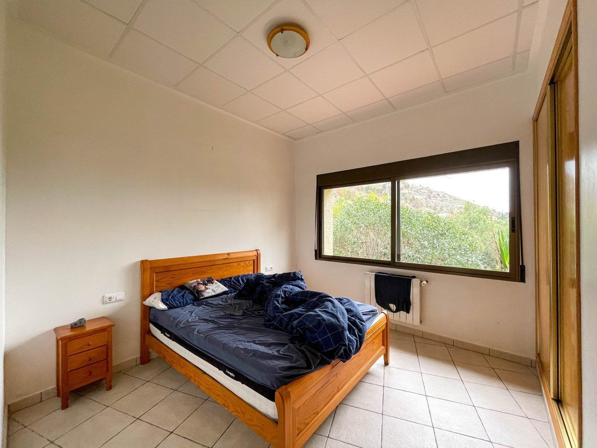 5 Bed Commercial unit for sale in Calpe Costa Blanca, Alicante, Spain