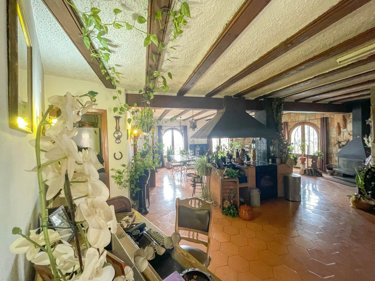 Se vende Villa - Chalet de 4 dormitorios en Costa Blanca, Alicante, España