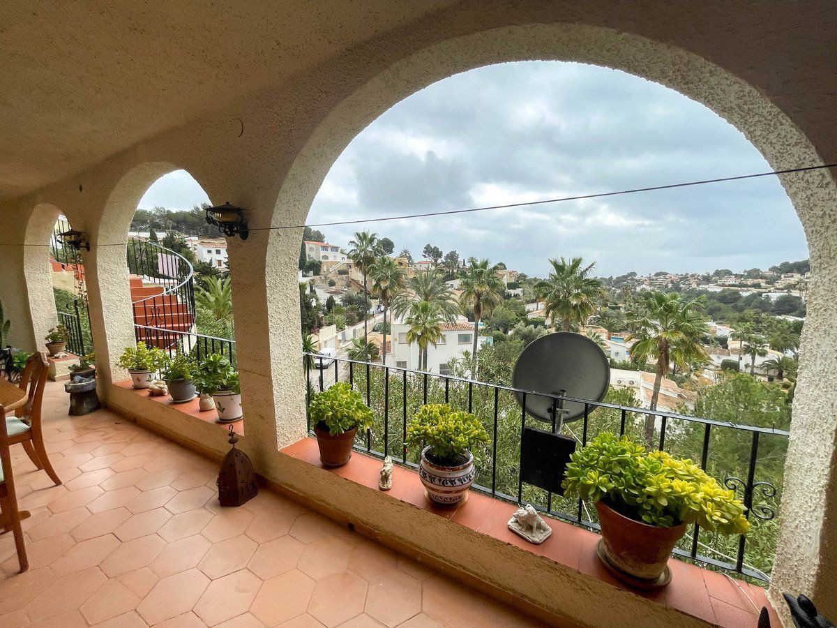 Se vende Villa - Chalet de 4 dormitorios en Costa Blanca, Alicante, España