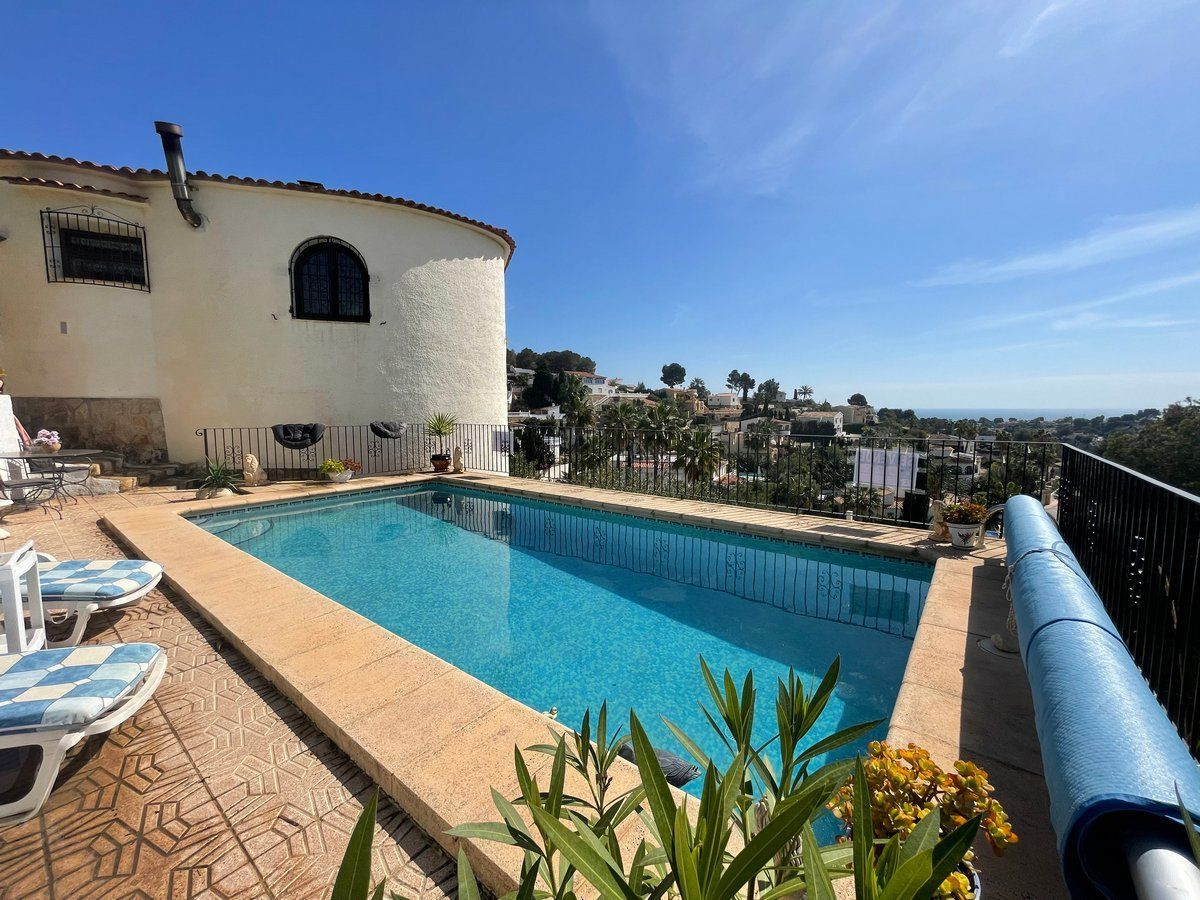 Se vende Villa - Chalet de 4 dormitorios en Costa Blanca, Alicante, España