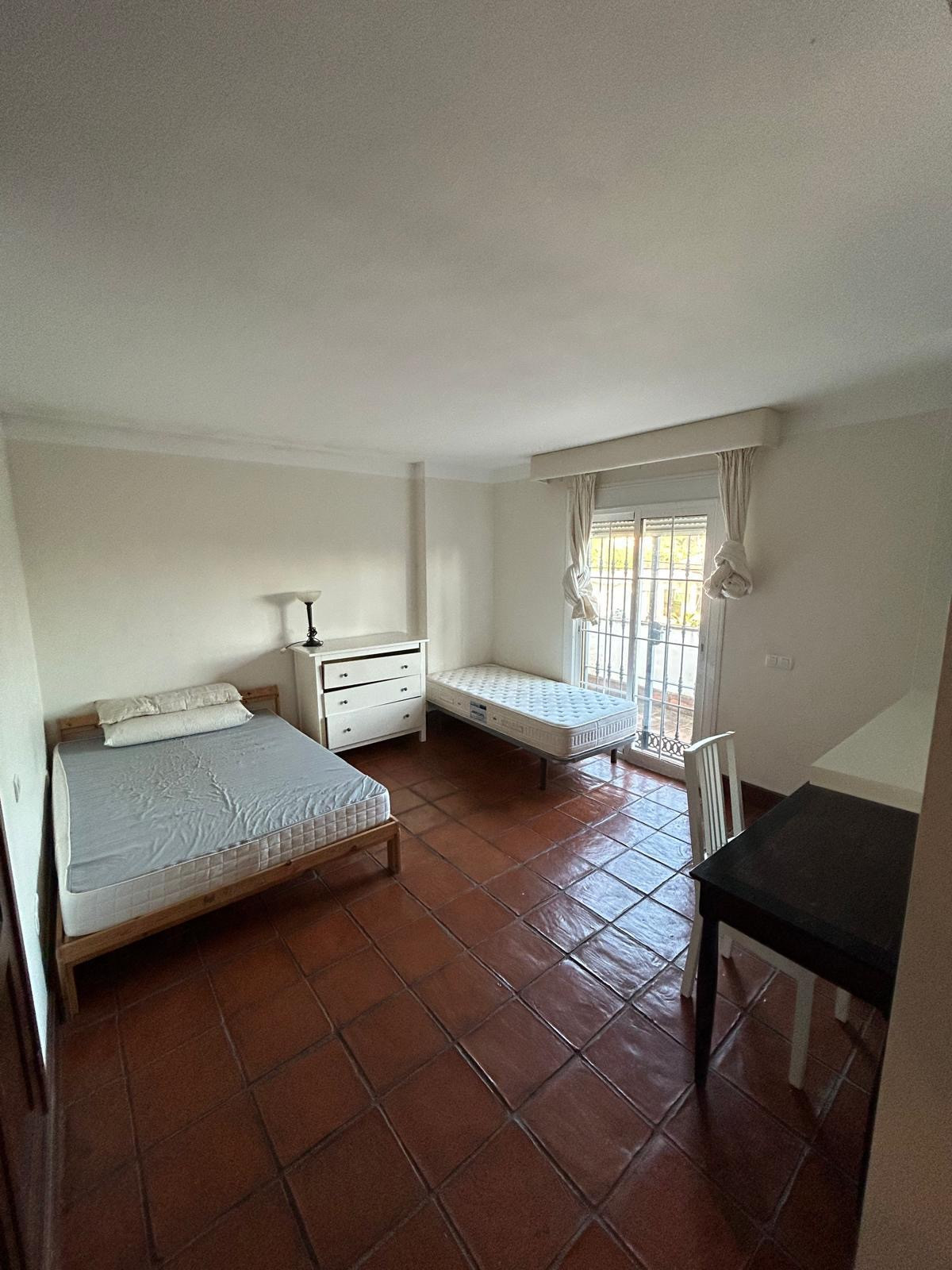 Se vende Pareada de 4 dormitorios en Costa Del Sol, Málaga, España