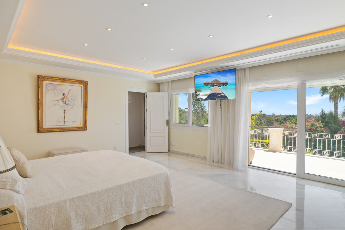 Se vende Villa - Chalet de 6 dormitorios en Costa Del Sol, Málaga, España