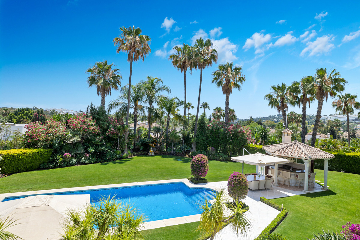 Se vende Villa - Chalet de 6 dormitorios en Costa Del Sol, Málaga, España