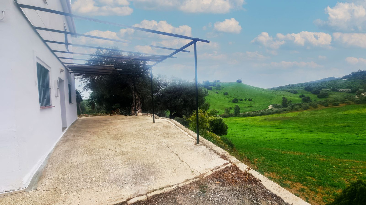 Se vende Finca - Cortijo de 2 dormitorios en Costa Del Sol, Málaga, España
