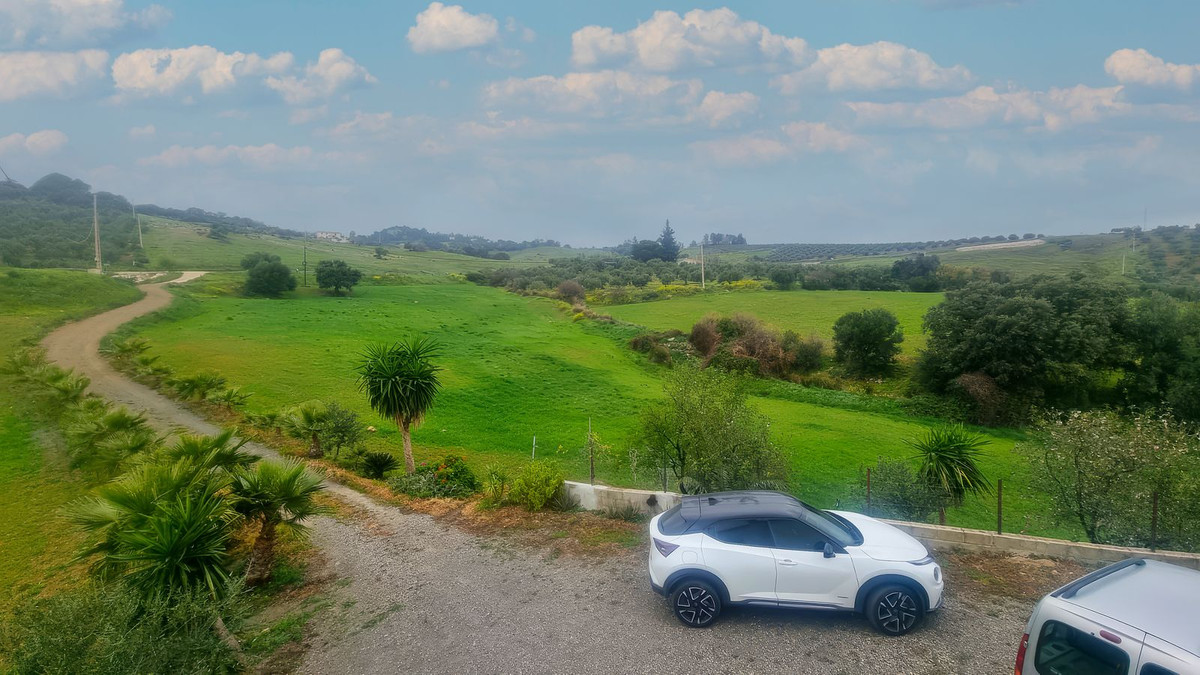Se vende Finca - Cortijo de 2 dormitorios en Costa Del Sol, Málaga, España