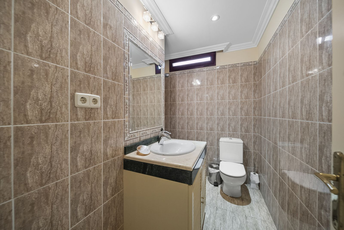 2 Bed Apartment for sale in Benalmadena Costa Del Sol, Málaga, Spain