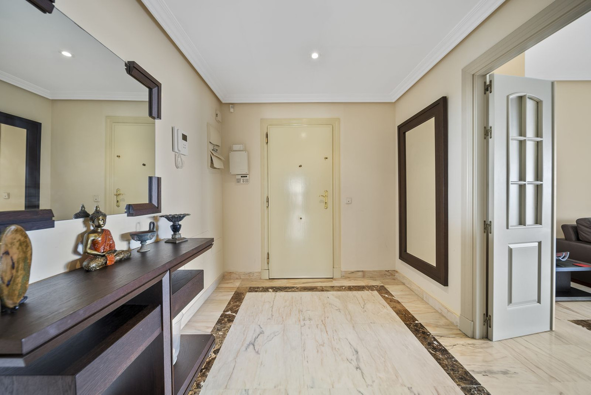 2 Bed Apartment for sale in Benalmadena Costa Del Sol, Málaga, Spain