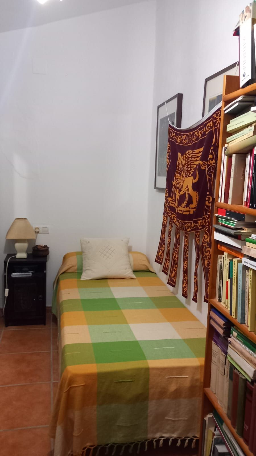 Se vende Finca - Cortijo de 3 dormitorios en Costa Del Sol East, Málaga, España