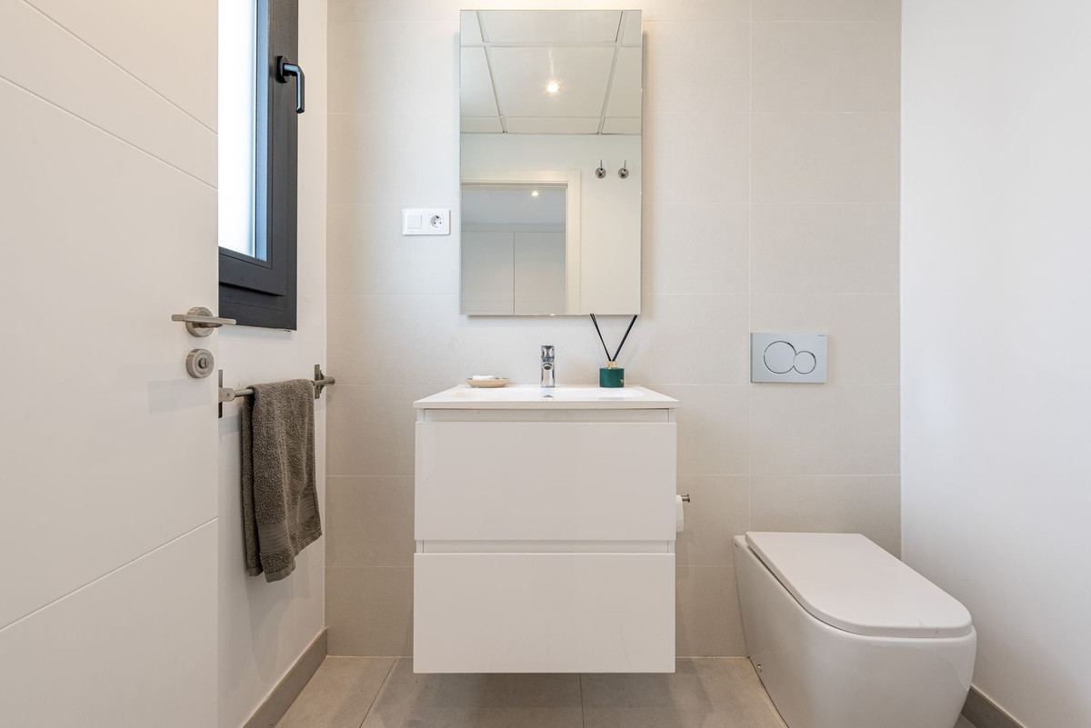 Se vende Adosada de 3 dormitorios en Costa Del Sol, Málaga, España