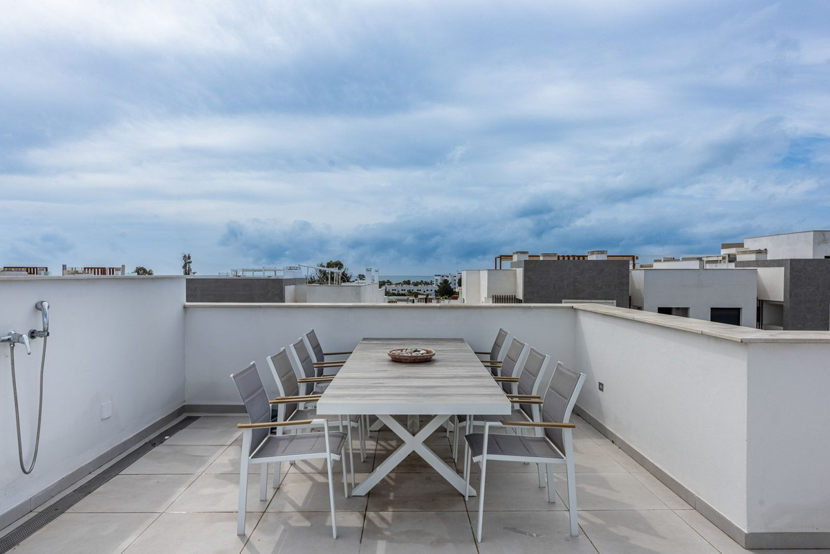 Se vende Adosada de 3 dormitorios en Costa Del Sol, Málaga, España