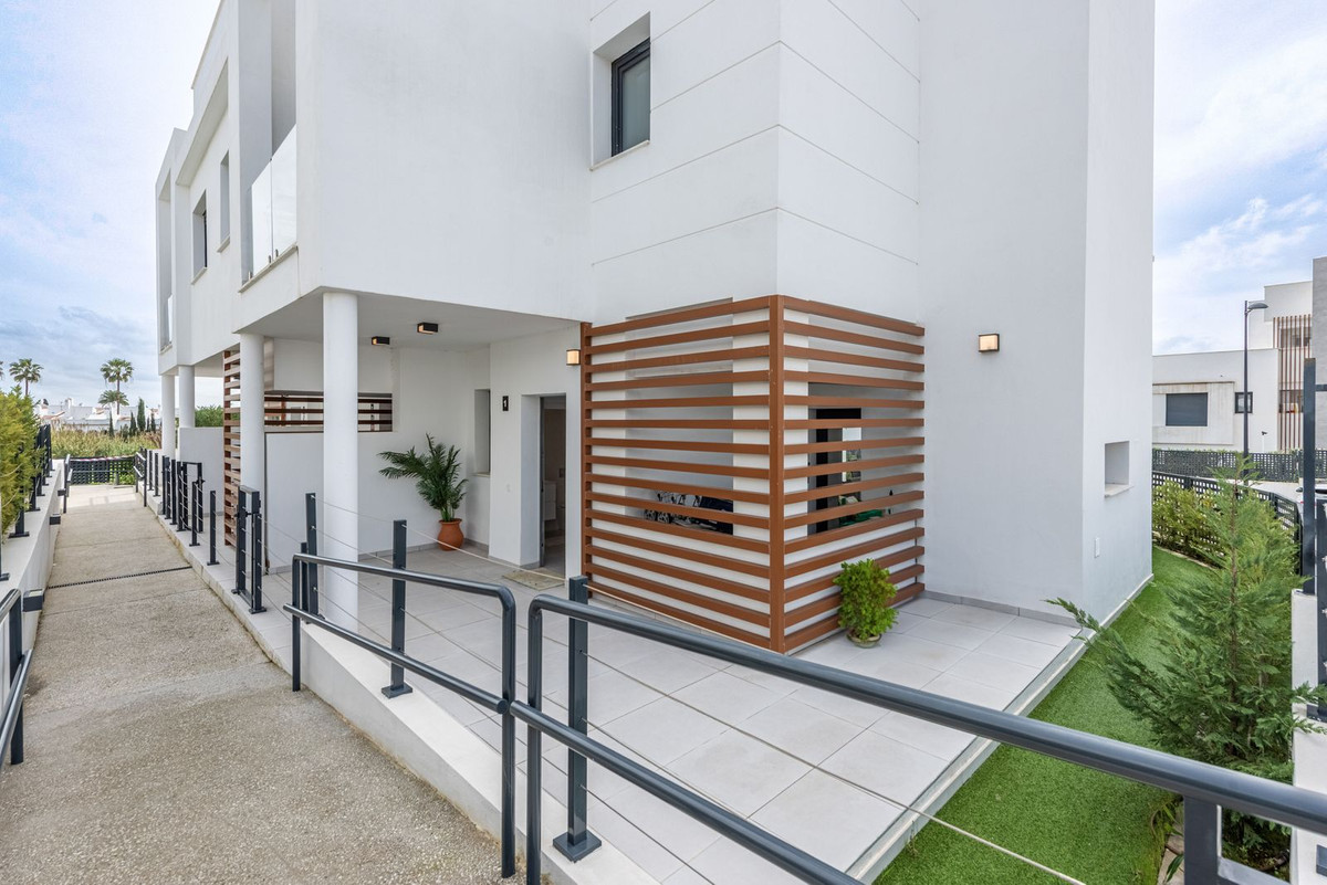 Se vende Adosada de 3 dormitorios en Costa Del Sol, Málaga, España