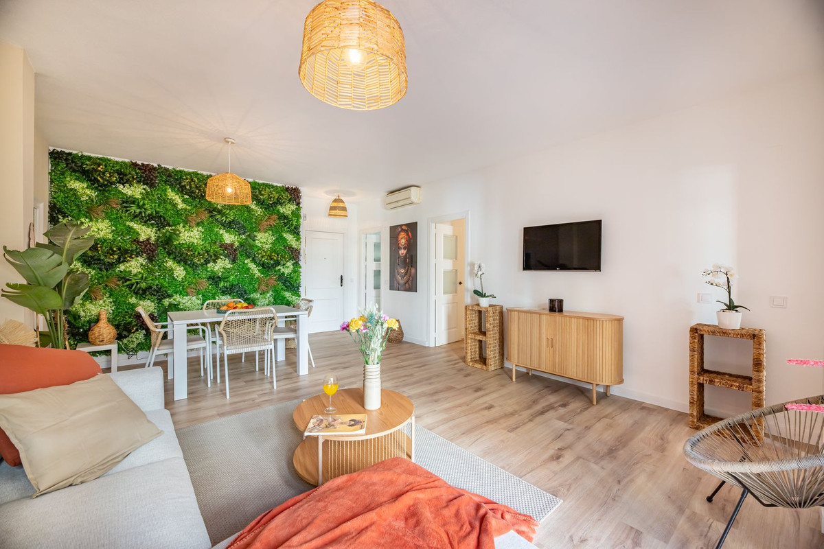 4 Bed Apartment for sale in Málaga Centro Costa Del Sol, Málaga, Spain