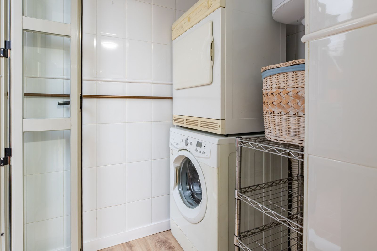 4 Bed Apartment for sale in Málaga Centro Costa Del Sol, Málaga, Spain