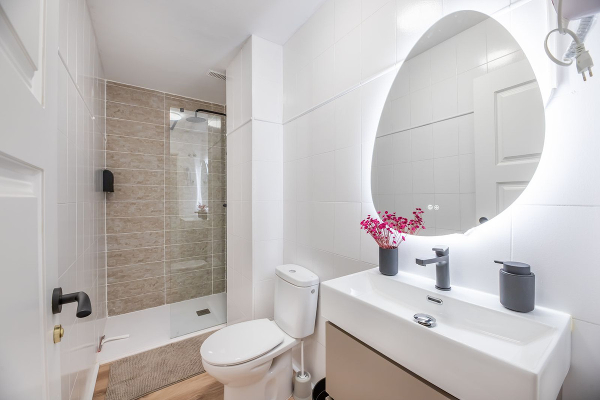 4 Bed Apartment for sale in Málaga Centro Costa Del Sol, Málaga, Spain