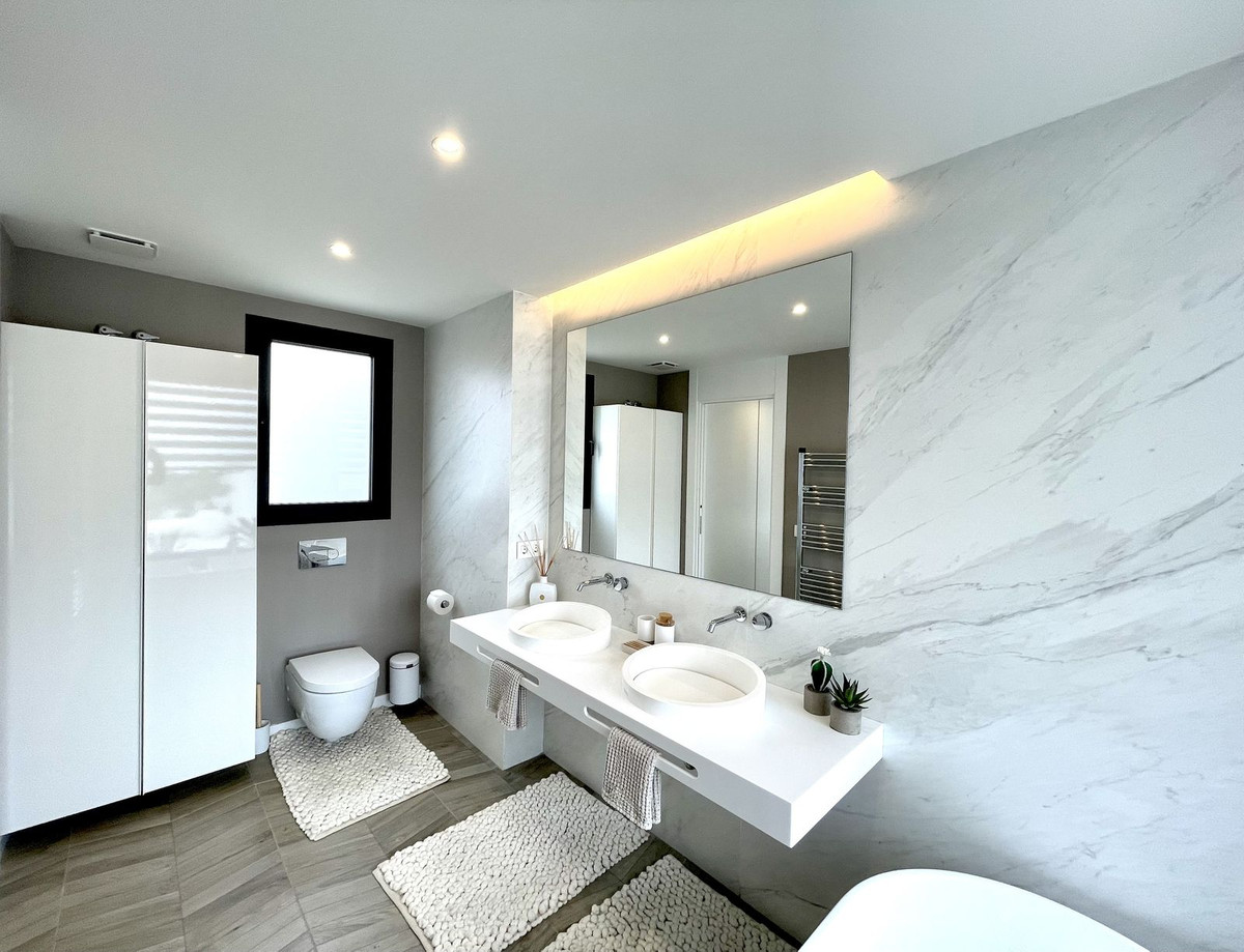 3 Bed Townhouse for sale in Cabopino Costa Del Sol, Málaga, Spain