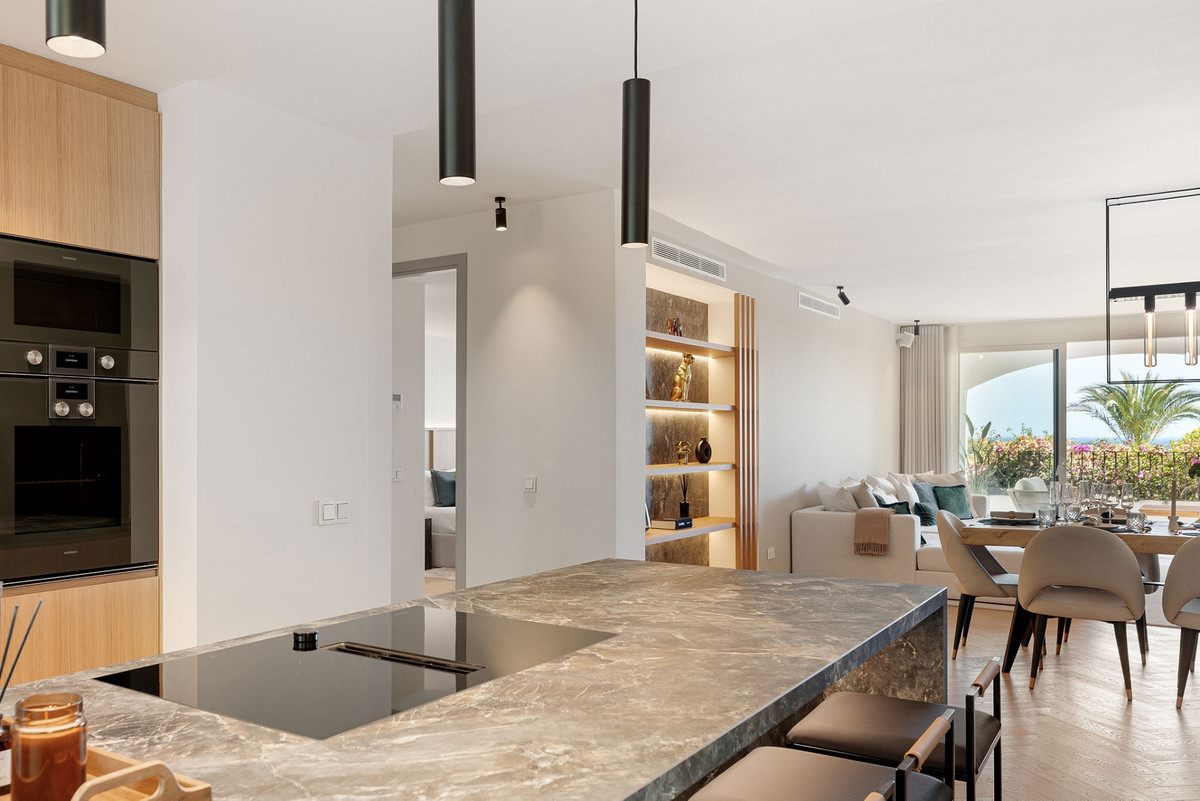 4 Bed Townhouse for sale in The Golden Mile Costa Del Sol, Málaga, Spain