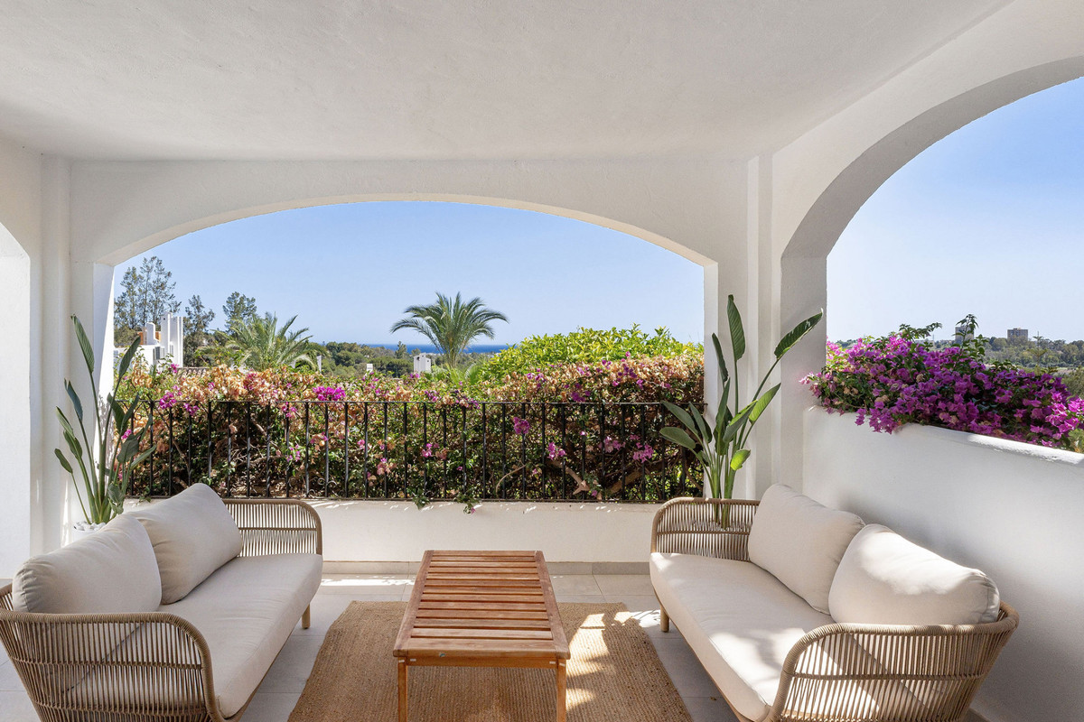 4 Bed Townhouse for sale in The Golden Mile Costa Del Sol, Málaga, Spain