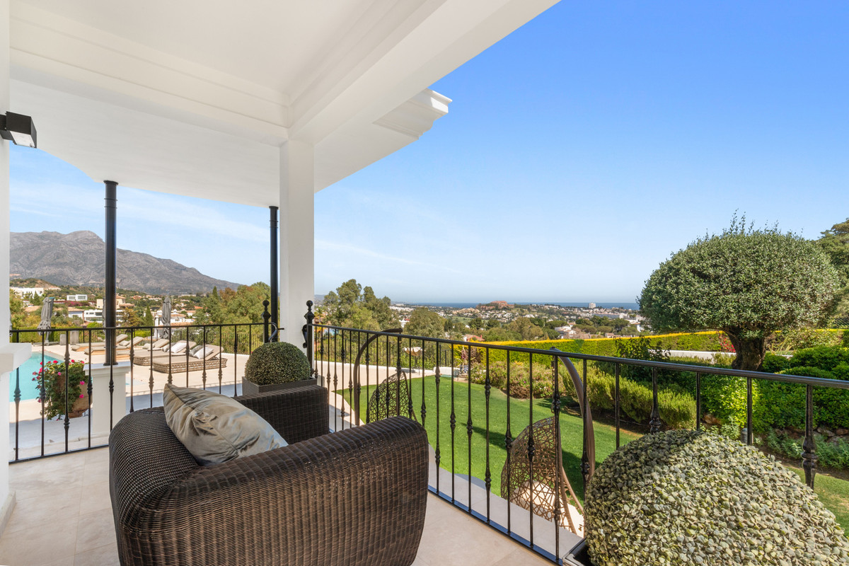 Se vende Villa - Chalet de 7 dormitorios en Costa Del Sol, Málaga, España