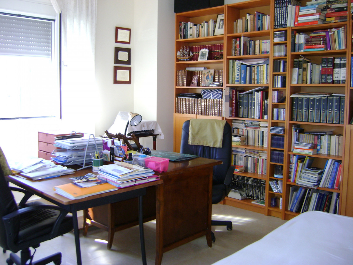 Se vende Villa - Chalet de 3 dormitorios en Costa Del Sol, Málaga, España