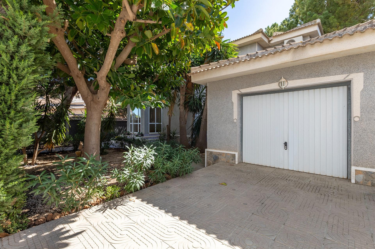 5 Bed Townhouse for sale in Ciudad Quesada Costa Blanca, Alicante, Spain