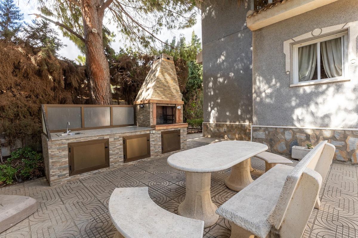 5 Bed Townhouse for sale in Ciudad Quesada Costa Blanca, Alicante, Spain