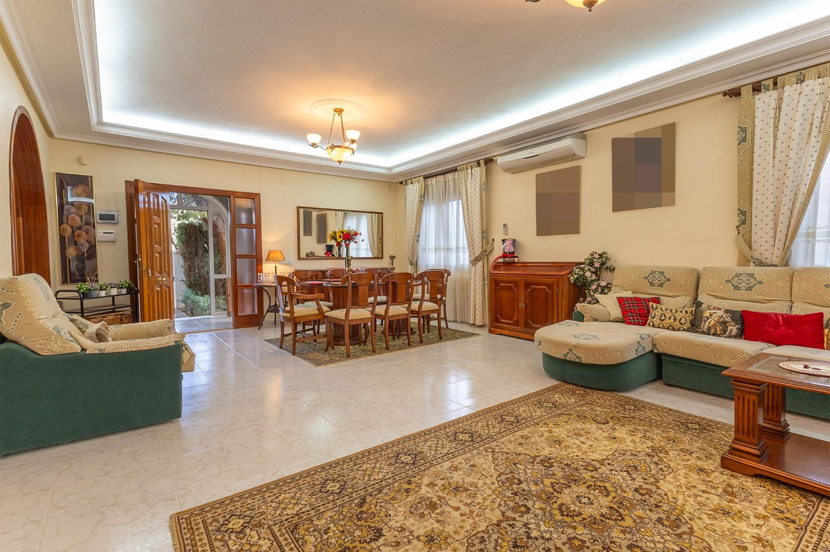 5 Bed Townhouse for sale in Ciudad Quesada Costa Blanca, Alicante, Spain