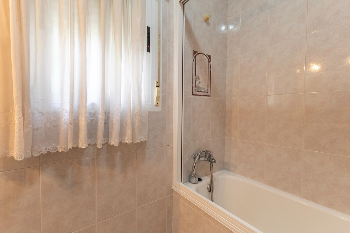 5 Bed Townhouse for sale in Ciudad Quesada Costa Blanca, Alicante, Spain