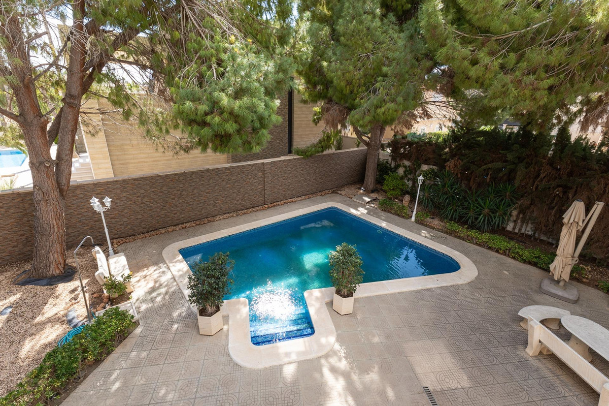 5 Bed Townhouse for sale in Ciudad Quesada Costa Blanca, Alicante, Spain