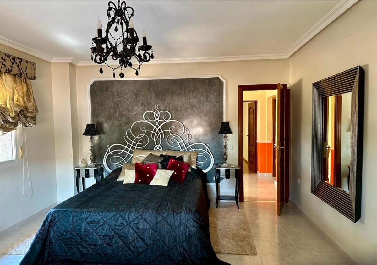 5 Bed Townhouse for sale in Ciudad Quesada Costa Blanca, Alicante, Spain