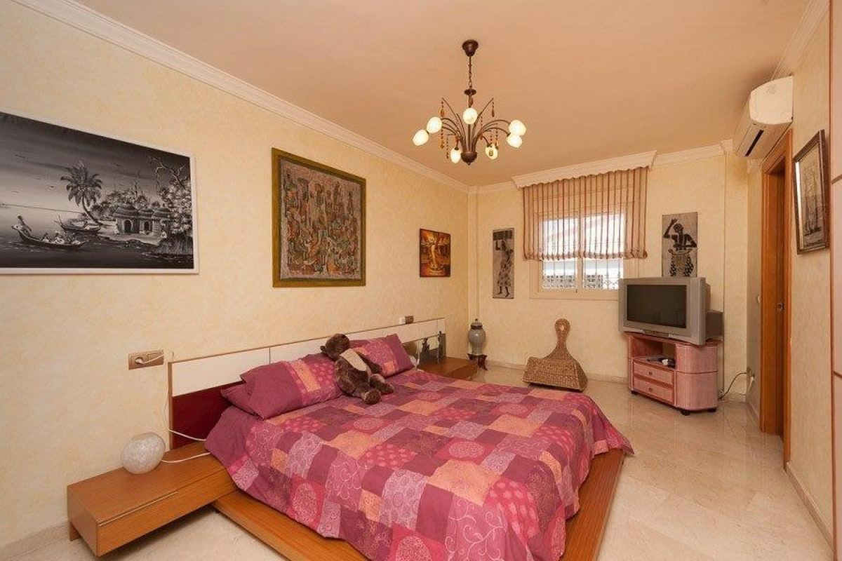 4 Bed Townhouse for sale in Playamar Costa Del Sol, Málaga, Spain
