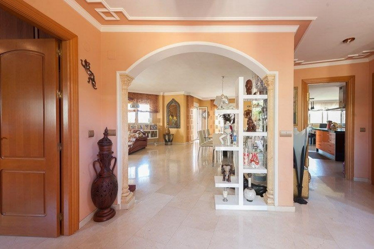 4 Bed Townhouse for sale in Playamar Costa Del Sol, Málaga, Spain