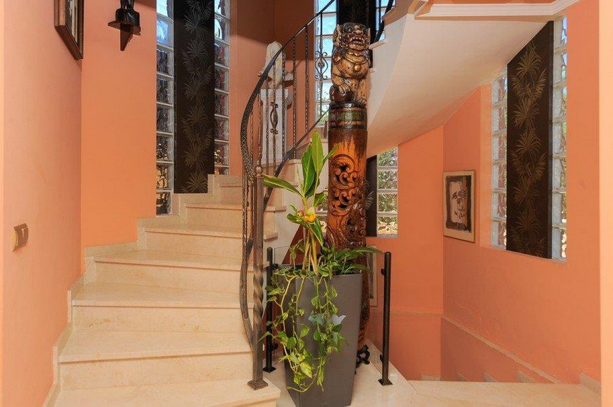 4 Bed Townhouse for sale in Playamar Costa Del Sol, Málaga, Spain