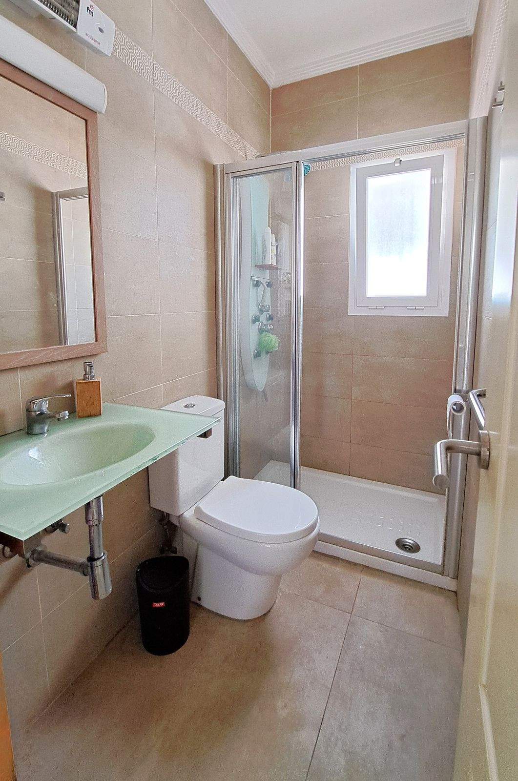 Se vende Villa - Chalet de 3 dormitorios en Costa Blanca, Alicante, España