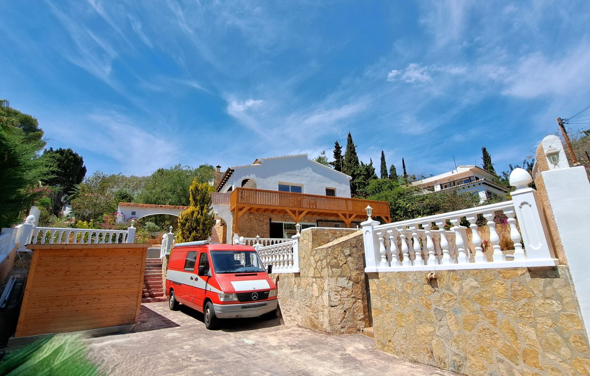 Se vende Villa - Chalet de 3 dormitorios en Costa Blanca, Alicante, España