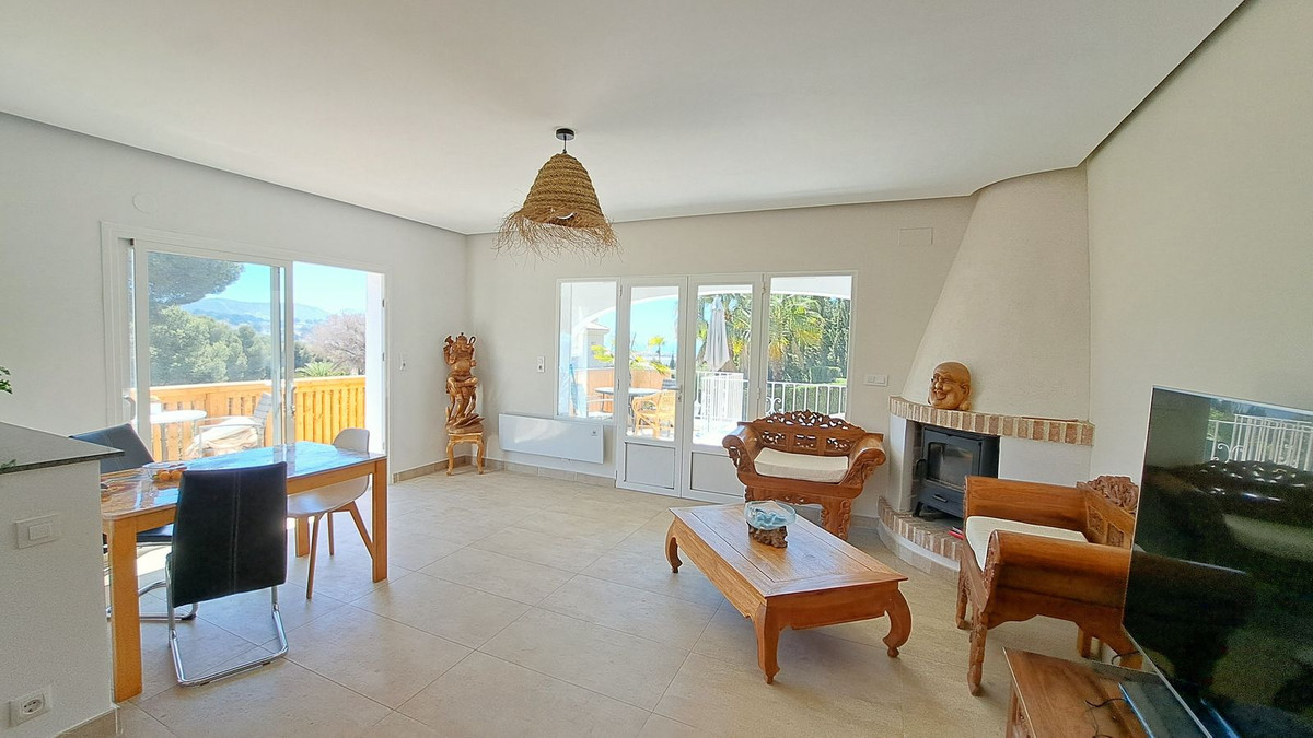 Se vende Villa - Chalet de 3 dormitorios en Costa Blanca, Alicante, España