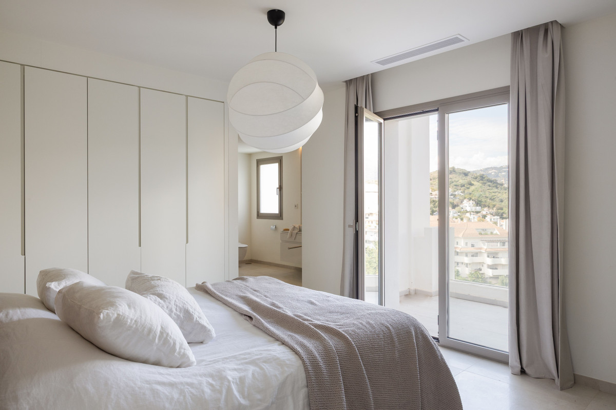 2 Bed Apartment for sale in Marbella Costa Del Sol, Málaga, Spain