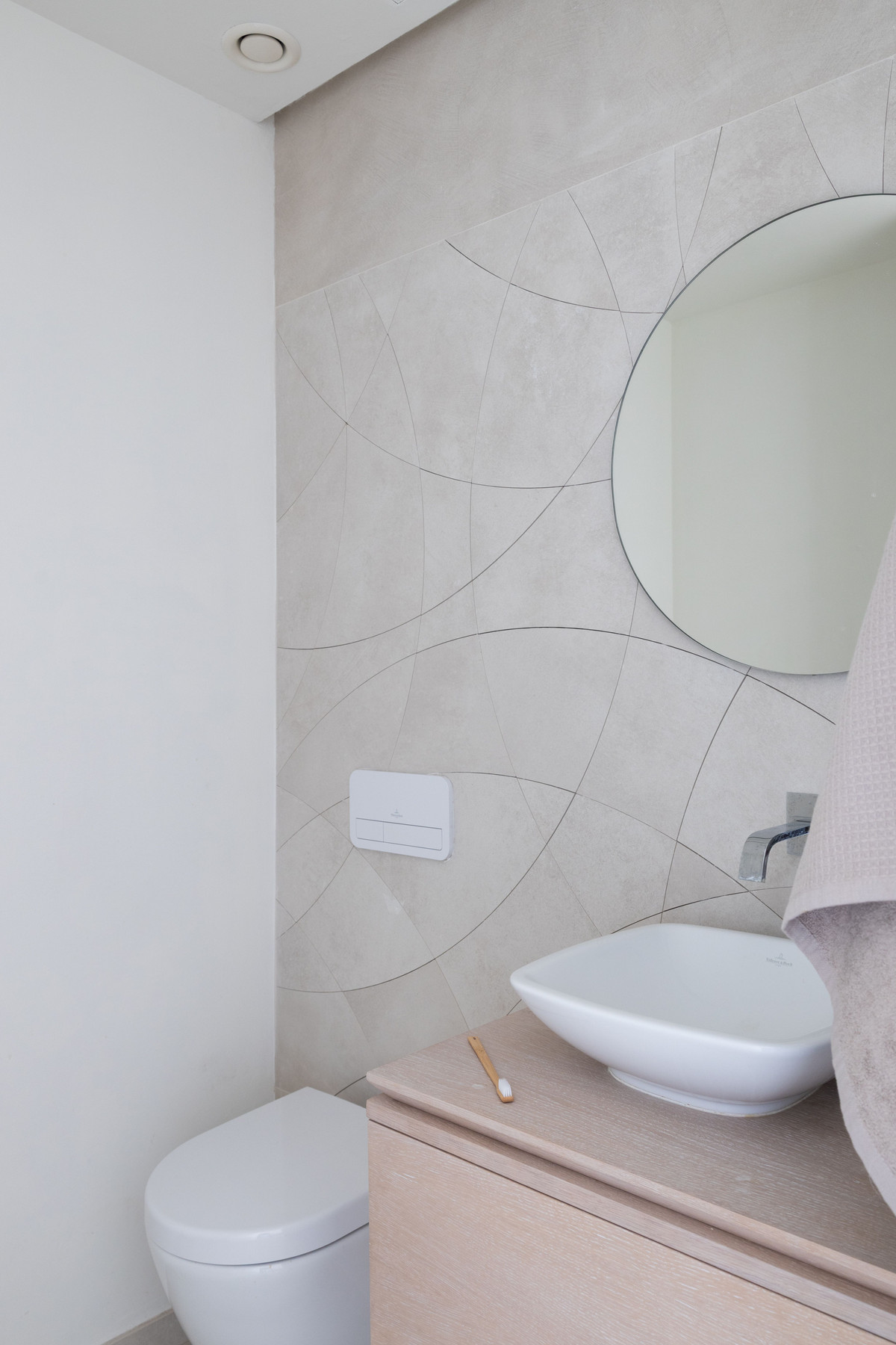 2 Bed Apartment for sale in Marbella Costa Del Sol, Málaga, Spain